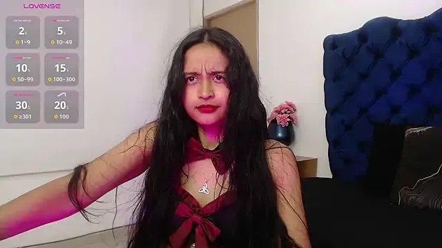 Freechat Lili666_ on StripChat