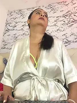 Freechat Lili__taylor on StripChat