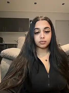 Private LilMisIndianx on StripChat