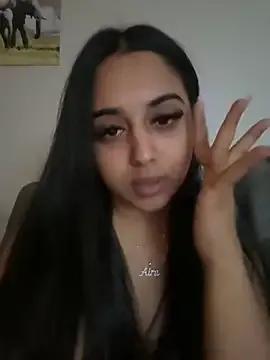 Private LilMisIndianx on StripChat