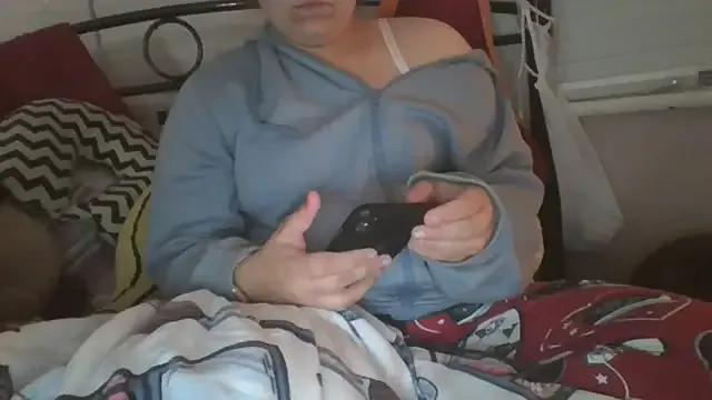 lu_official1 — Top off bra on