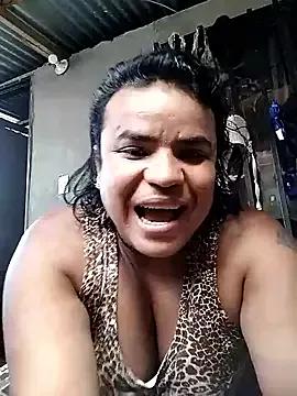 Freechat lucianaosorno25 on StripChat