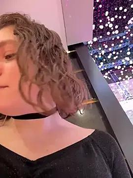 Freechat lucy-joy on StripChat