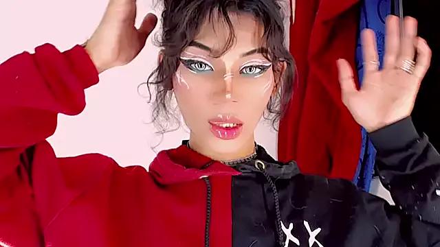 Freechat lucyangel_11 on StripChat