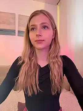 StripChat LunaRase is Freechat LunaRase — erotic dance