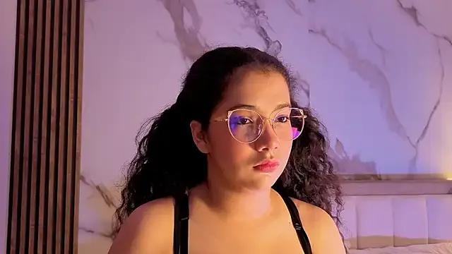 Freechat LunaRosse_ on StripChat