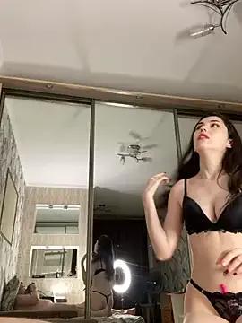 Freechat LushLuna on StripChat