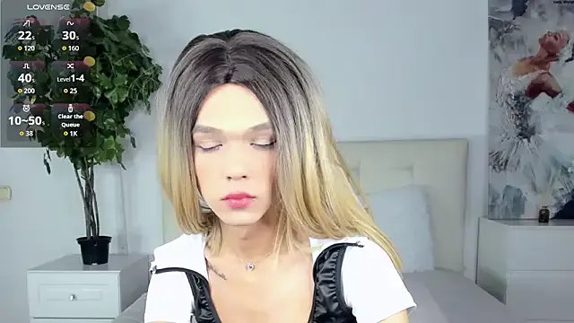 MadonnaRossi — anal with dildo