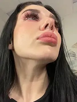 MaeveMoon on StripChat