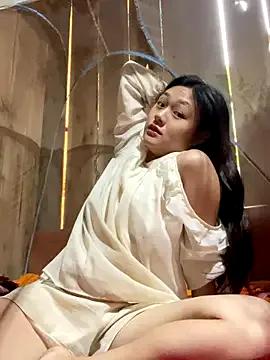 Freechat mai-xinh on StripChat