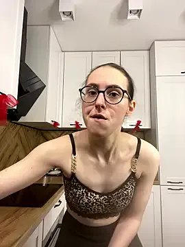 MartiniiSelenna on StripChat