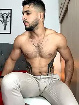 Freechat Maximiliano_ford on StripChat