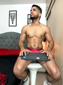 Freechat Maximiliano_ford on StripChat