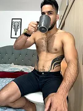 Freechat Maximiliano_ford on StripChat