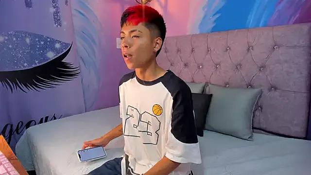 Freechat MaxiWildd on StripChat