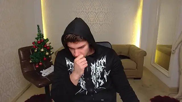 MaxKaiden on StripChat