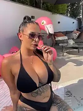 Private Mia-Bremer on StripChat