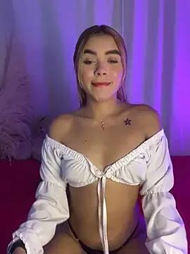 Freechat Miaa_rosses3 on StripChat