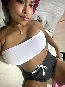 miiabrown18 — Crazy tits bounce