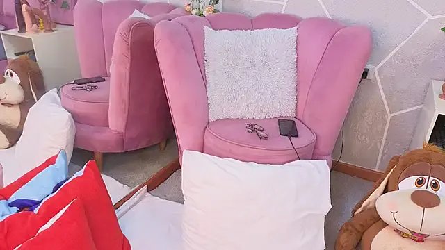 Freechat MilleyJones on StripChat