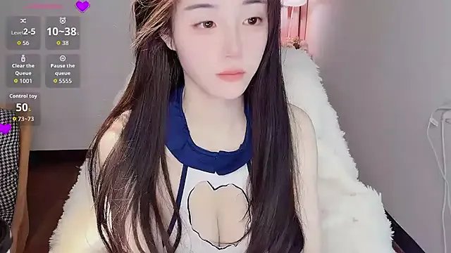 Mimi_666 on StripChat