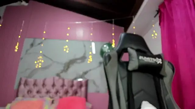 Mindy_19 — Doggy style  +Spanks ass 