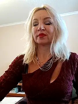 MiraStar984 — Freechat on StripChat