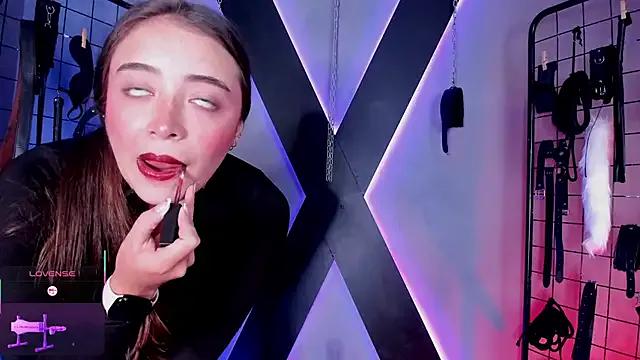 Freechat MissKara_Ariana_bdsm on StripChat