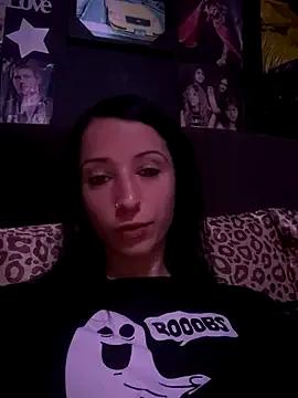 Freechat MissMidnightUK on StripChat