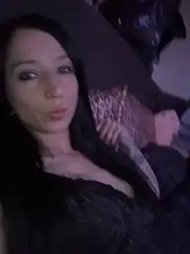 Freechat MissMidnightUK on StripChat