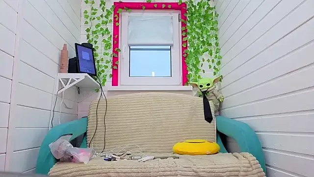 Freechat Misss_Vikk on StripChat