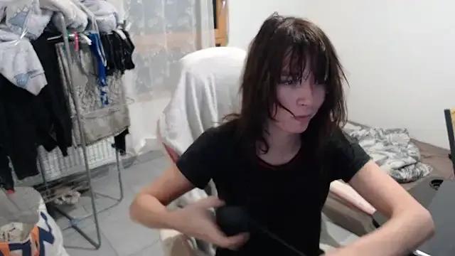 missthon0 on StripChat 