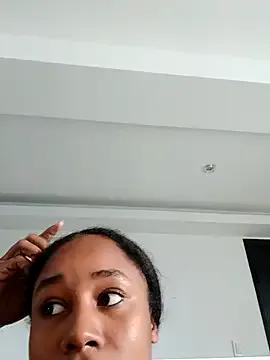 Freechat MoniqueMulberry on StripChat