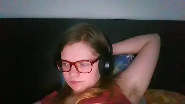 Freechat Moonolighta on StripChat