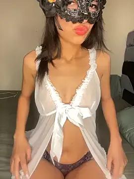 Freechat morrocoXcute on StripChat