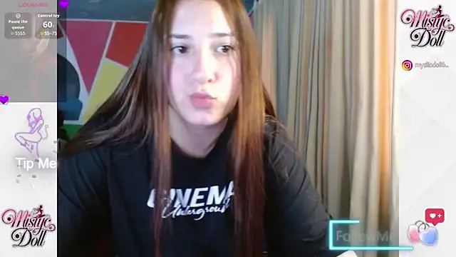 Freechat Mysticdoll69_ on StripChat
