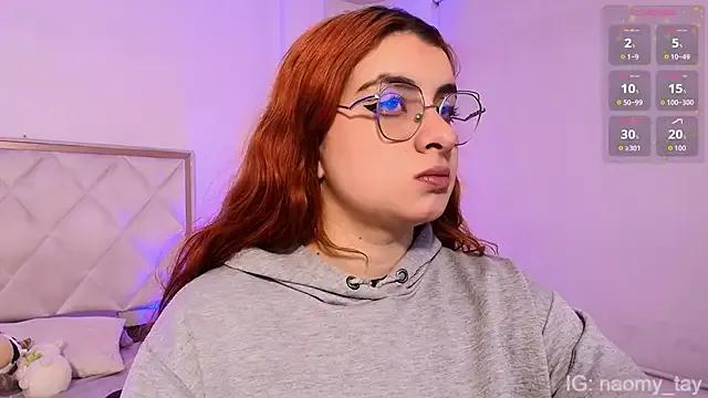 Naomy_tay1 — Spanks ass x20 