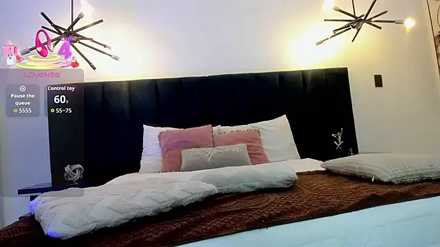 Freechat nattashaa7 on StripChat