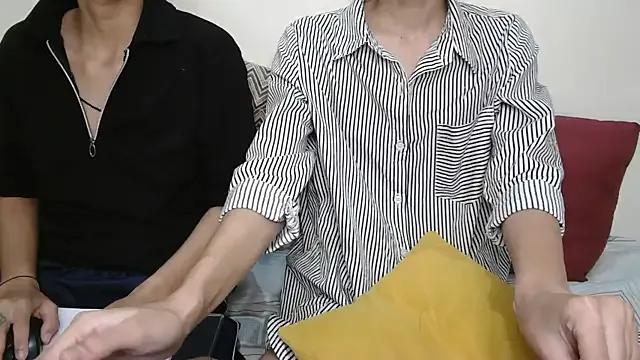 Freechat NaughtyThrouple007 on StripChat