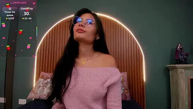 StripChat NayeCloud is Freechat NayeCloud — Tease tits