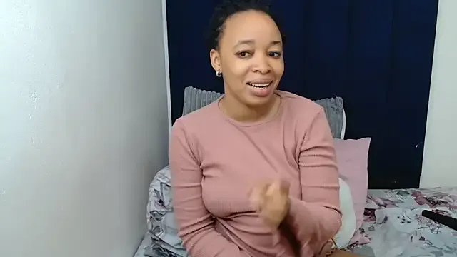 Nisha_102 on StripChat