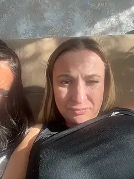 OlgaBuzzz on StripChat