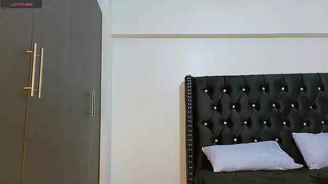 Private online_bestie on StripChat