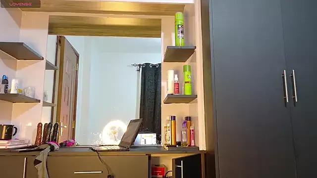 Private online_bestie on StripChat