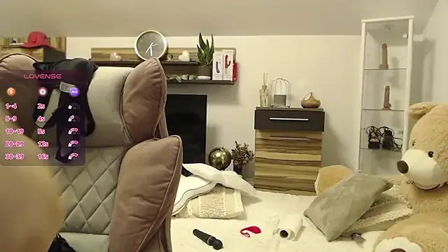 Private OriannaFox on StripChat