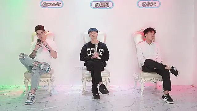 Group OUBA-boy on StripChat