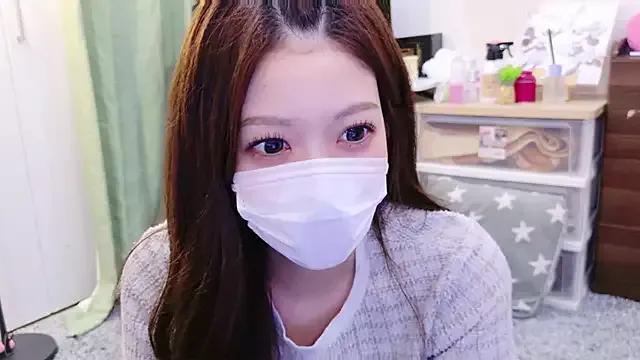 Freechat oxo_yuna_oxo on StripChat