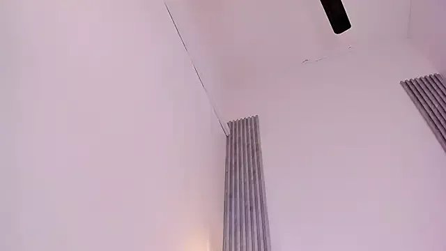 PaolaB_g on StripChat