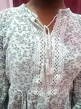 Group pari_rani7 on StripChat