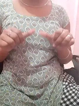 pari_rani7 — Freechat on StripChat